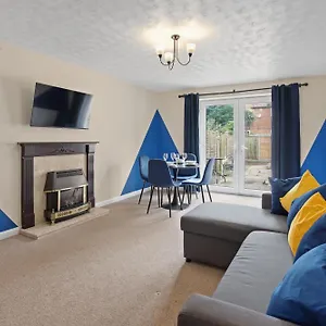 Luxurious 2-bedroom Haven In Vibrant Robinhood: Ideal For Business Or Leisure Nottingham
